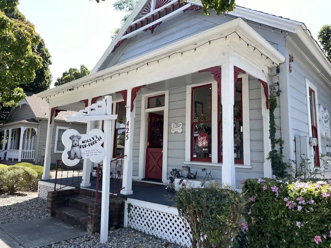 Mobile Adoptions at Molly’s Pup-Purr-ee 30th Anniversary Celebration